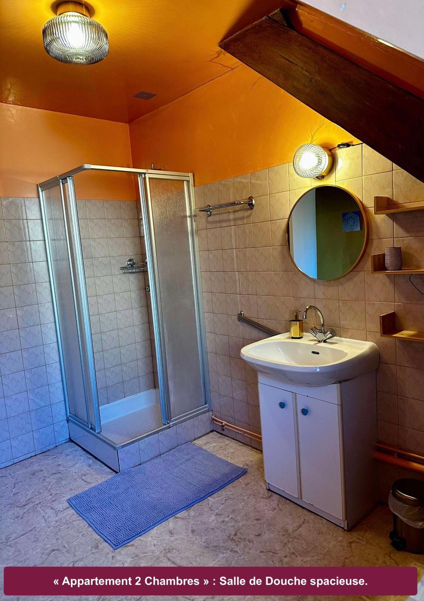 Le Chant Des Sources, Gites Et Chambres D'Hotes Avec Vue A Gimel-Les-Cascades Extérieur photo
